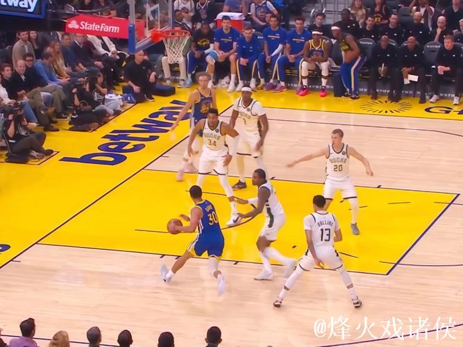 库里31+7+7力压字母哥34+10+5 勇士击败雄鹿